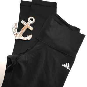Adidas Climalite fleur-de-lis leggins